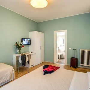 ゲストハウス Casa Per Ferie Ravasco San Pietro 